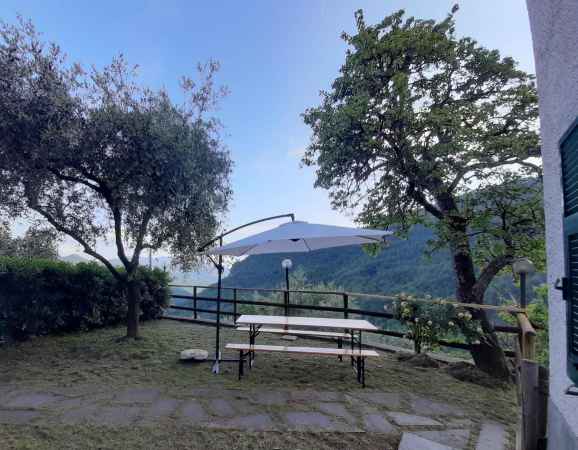 La Casa Di Amelia Villa Borzonasca Bagian luar foto